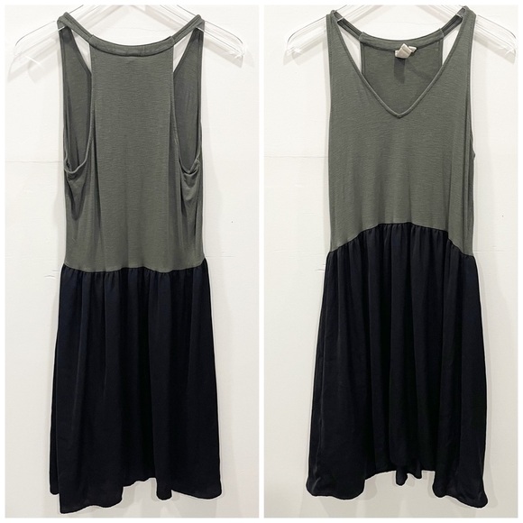 Anthropologie Dolan Fabiana Knit Dress Tank V-Neck Sleeveless Green Black Small - Picture 1 of 8